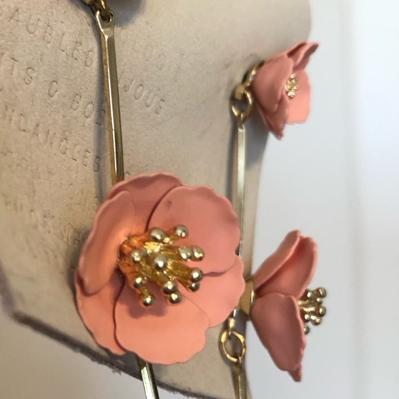 Anthropologie floral drop earrings - Picture 5 of 8